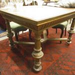 674 3451 DINING TABLE